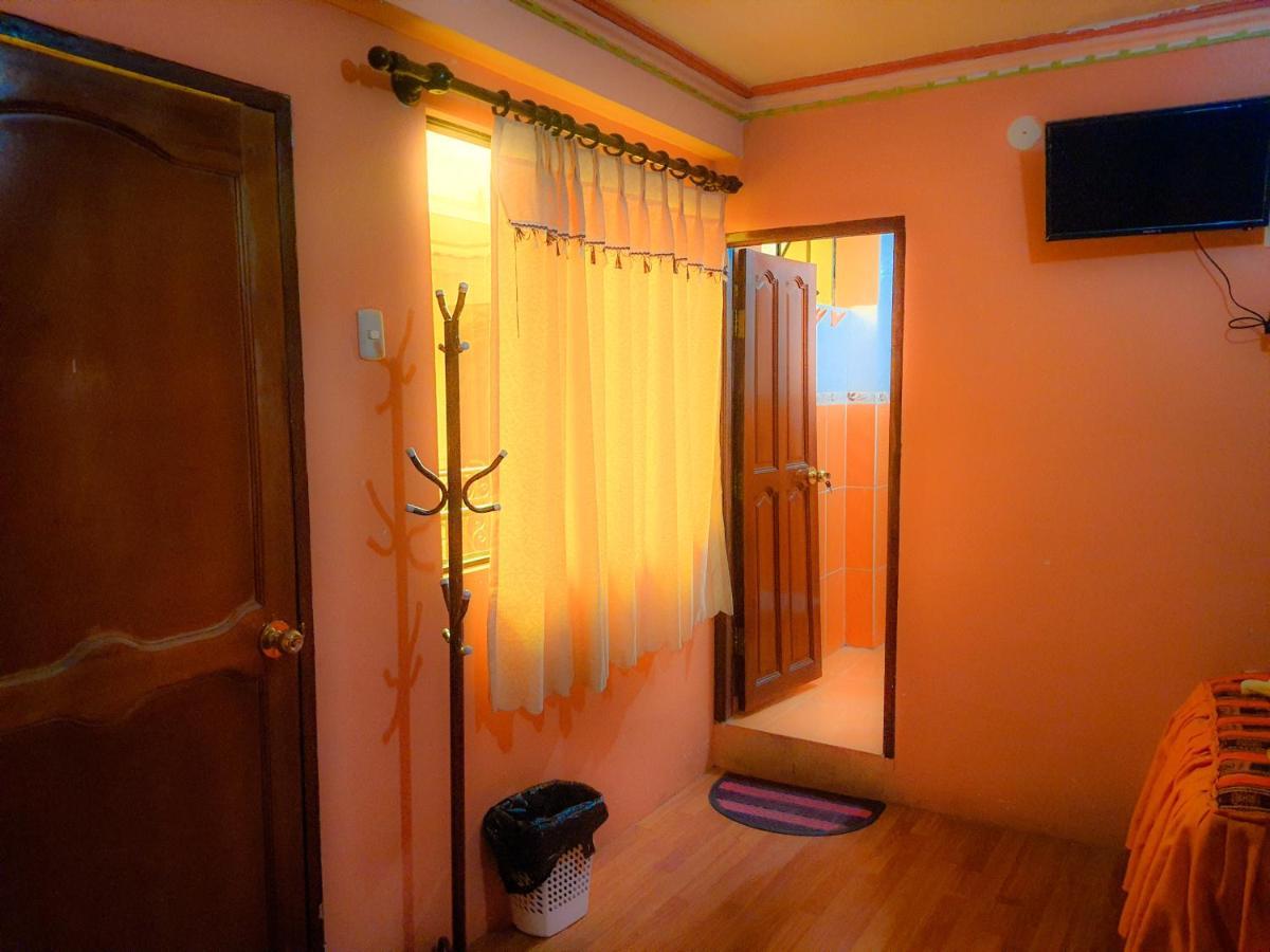 Hostal Luz Yhobimar Κοπακαμπάνα Εξωτερικό φωτογραφία